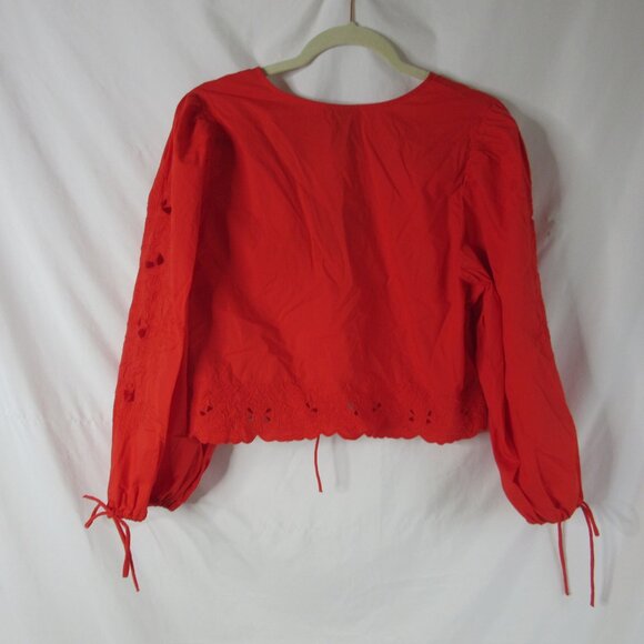 Future Collective Blouse Red Cotton Poplin Eyelet Long Sleeve Size Medium NWT - Picture 11 of 13